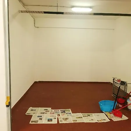 Modern In The Heart Of Rome, 42 M², Parking Included Apartment Rom