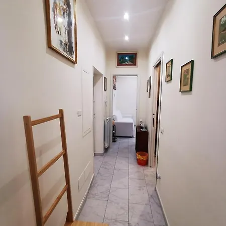 Apartment Modern In The Heart Of Rome, 42 M², Parking Included Rom